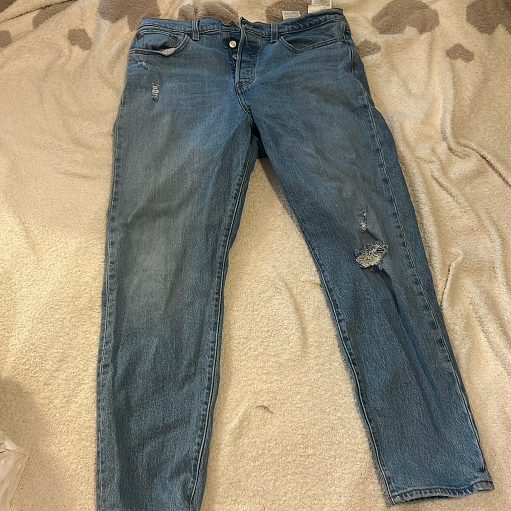 Levi’s straight leg
